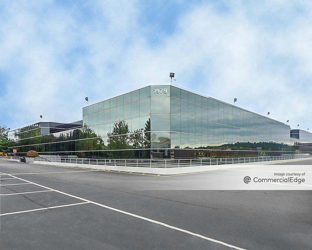 Lake Success Corporate Center 1979 Marcus Avenue, Lake Success, NY